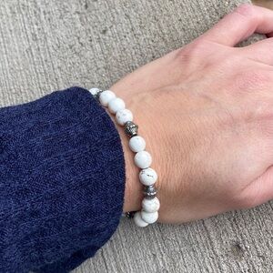 Simply Pure White Magnesite Bracelet